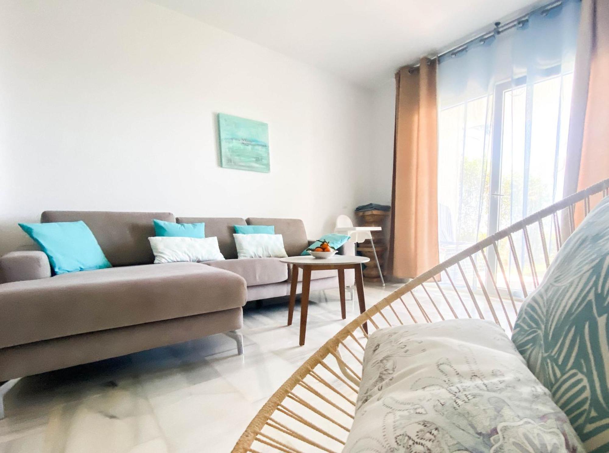 Frontline Beach Ground Floor With Privet Garden, Mi Capricho 16 Mijas Exterior foto