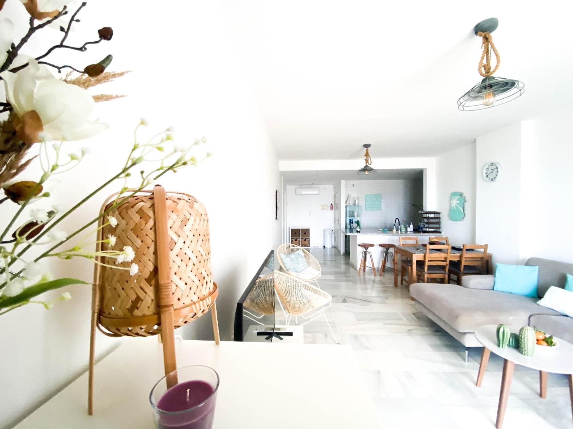 Frontline Beach Ground Floor With Privet Garden, Mi Capricho 16 Mijas Exterior foto